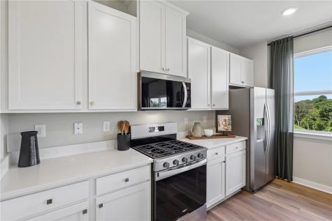 1087 Peachtree Road Scott Township PA 15106