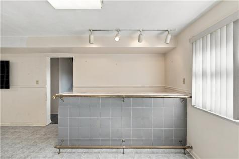 2473 Hampton Avenue Hampton PA 15101