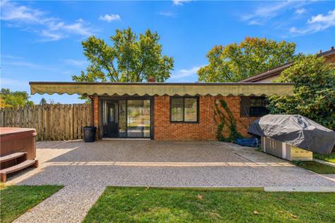 2473 Hampton Avenue Hampton PA 15101