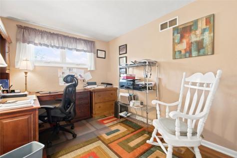 116 Meadowvue Drive Marshall PA 15090