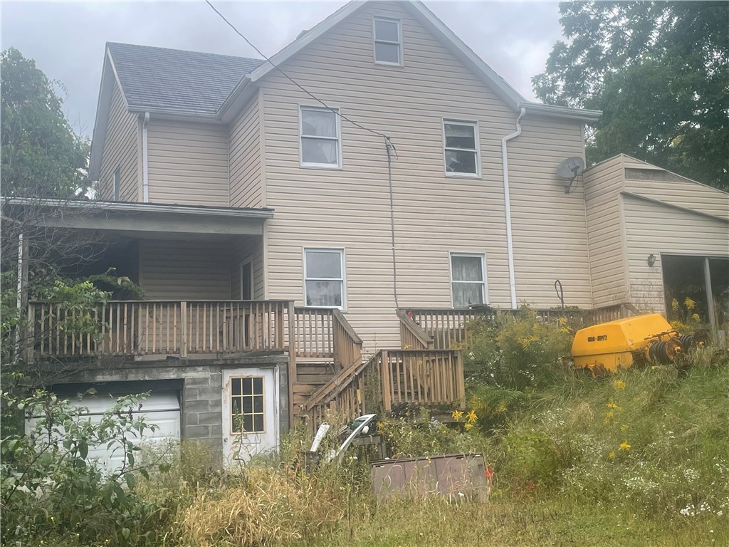1102 Mcadams Road Amwell PA 15301
