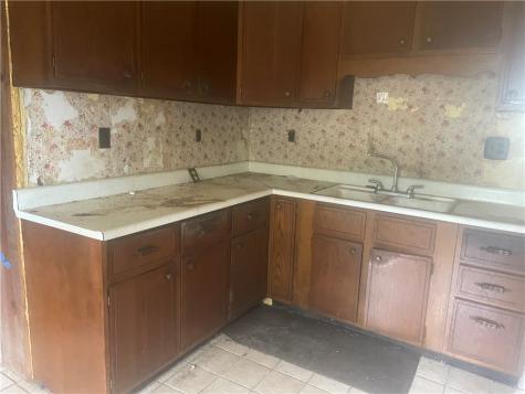 1102 Mcadams Road Amwell PA 15301