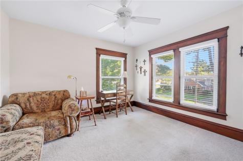 60 Chambers Avenue Greenville Boro PA 16125