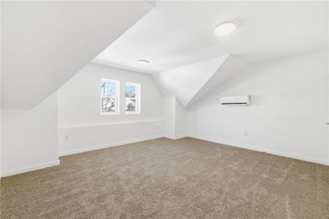 125 Hawkins Avenue Perry Hilltop PA 15214