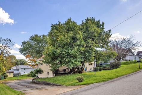 2207 Warren Avenue North Huntingdon PA 15642