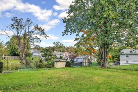 2207 Warren Avenue North Huntingdon PA 15642