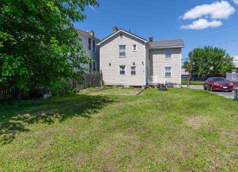527 Reno Street Rochester PA 15074