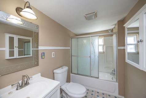 527 Reno Street Rochester PA 15074