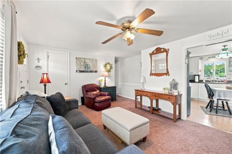 150 Melzina Street Springdale Township PA 15144