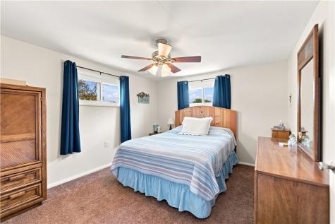 150 Melzina Street Springdale Township PA 15144
