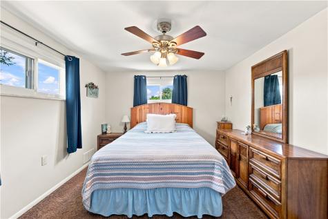 150 Melzina Street Springdale Township PA 15144