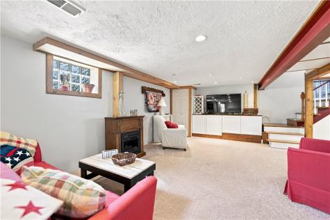 150 Melzina Street Springdale Township PA 15144