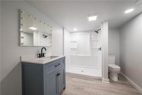 665 Allison Hollow Road Chartiers PA 15301