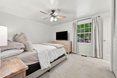 700 Fruitwood Drive Bethel Park PA 15102