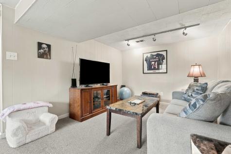 700 Fruitwood Drive Bethel Park PA 15102