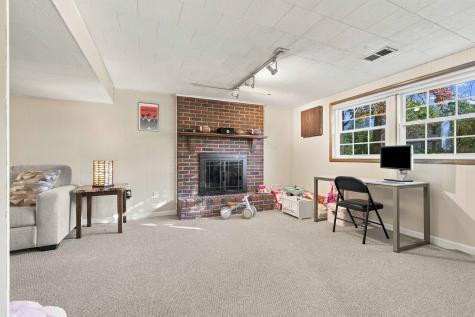 700 Fruitwood Drive Bethel Park PA 15102