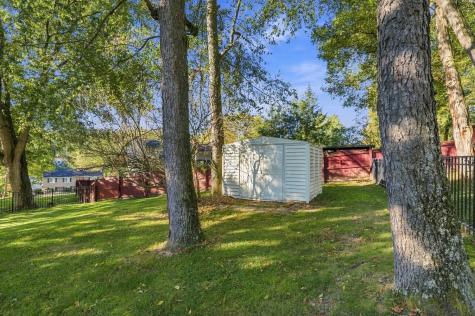 700 Fruitwood Drive Bethel Park PA 15102