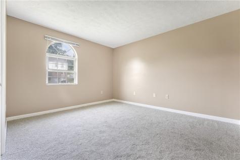 7326 Green Meadow Drive Imperial PA 15126