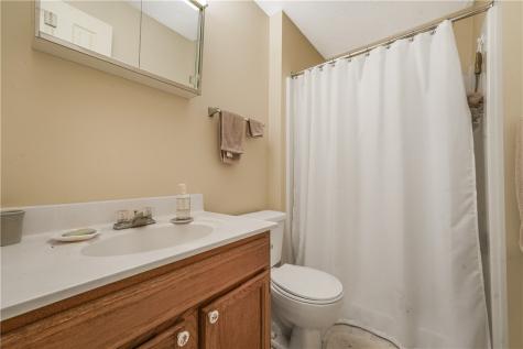7326 Green Meadow Drive Imperial PA 15126