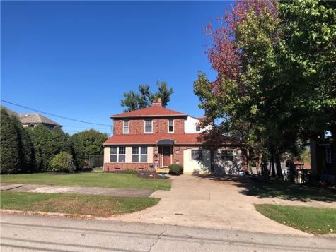 156 Stockton Avenue Uniontown PA 15401