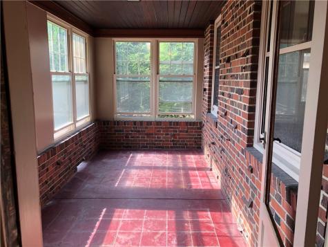 156 Stockton Avenue Uniontown PA 15401