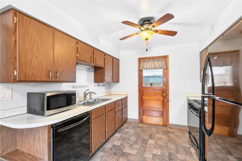 617 10th Avenue New Brighton PA 15066