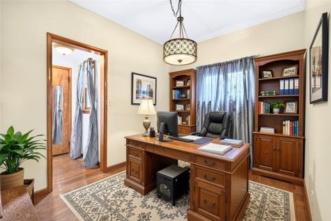 617 10th Avenue New Brighton PA 15066