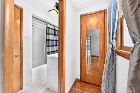 617 10th Avenue New Brighton PA 15066