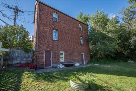 1599 Fallowfield Avenue Beechview PA 15216