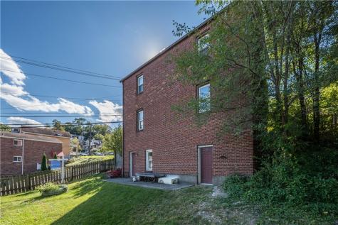 1599 Fallowfield Avenue Beechview PA 15216