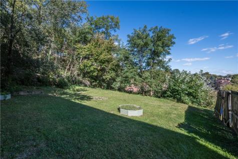 1599 Fallowfield Avenue Beechview PA 15216