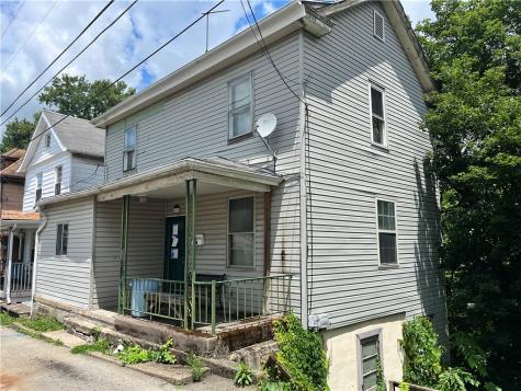 622 Trump Avenue Connellsville PA 15425