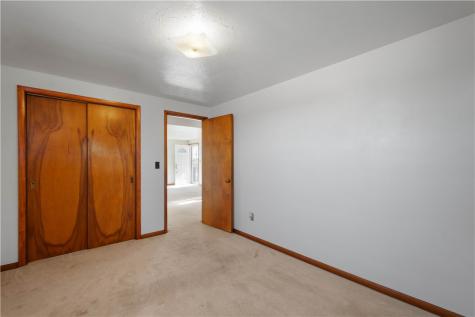 275 Hallam Road Amwell PA 15301