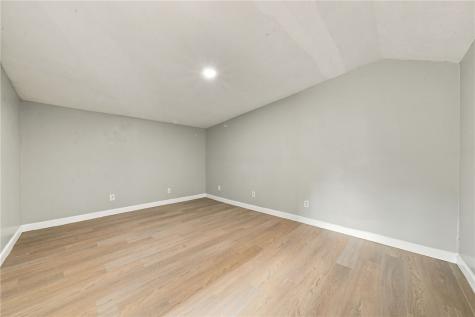 10 Euclid Port Marion PA 15474