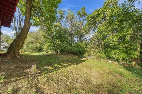 10 Euclid Port Marion PA 15474