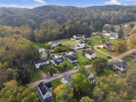 10 Euclid Port Marion PA 15474