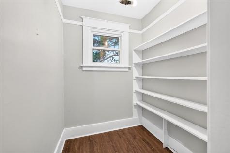 609 Pine Street Ambridge PA 15003