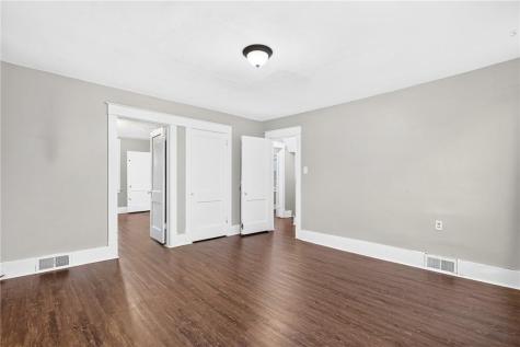 609 Pine Street Ambridge PA 15003