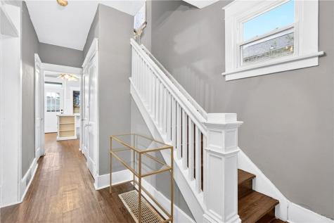 609 Pine Street Ambridge PA 15003