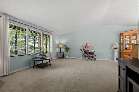 467 Hunting Creek Road North Strabane PA 15317