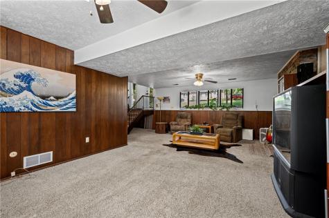 467 Hunting Creek Road North Strabane PA 15317