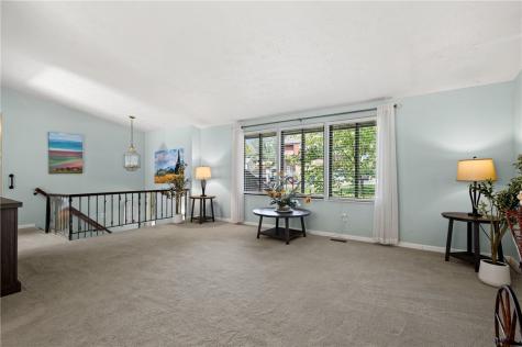 467 Hunting Creek Road North Strabane PA 15317