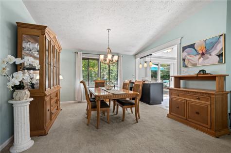 467 Hunting Creek Road North Strabane PA 15317