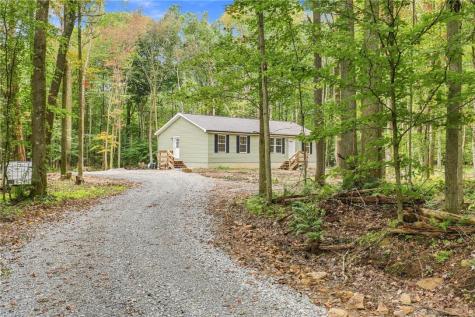 3015 Oak Ridge Lane Saltlick Township PA 15622
