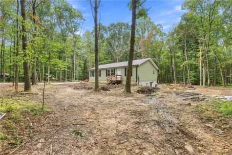 3015 Oak Ridge Lane Saltlick Township PA 15622