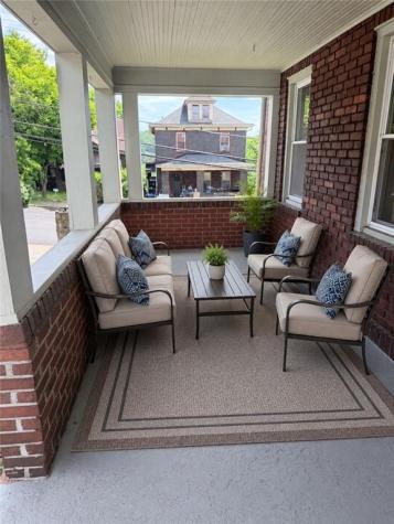 550 Maple Street E Pittsburgh PA 15112