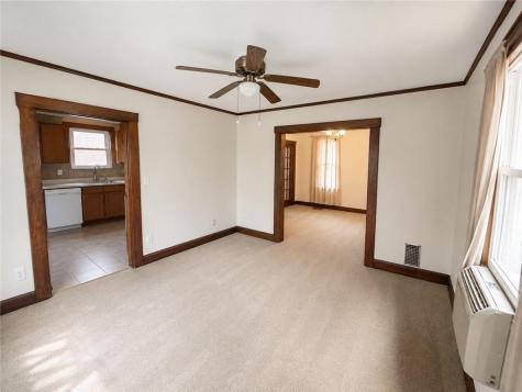 550 Maple Street E Pittsburgh PA 15112