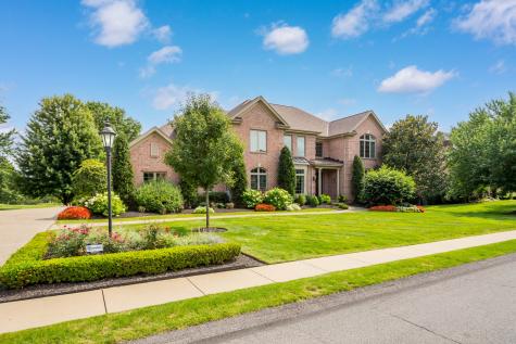4011 Muirfield Drive Collier Township PA 15142