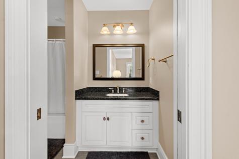 4011 Muirfield Drive Collier Township PA 15142