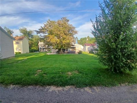502 Woodward Avenue Apollo Boro PA 15613